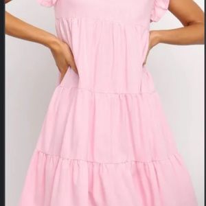 NWT! petal and pup pink amarah dress